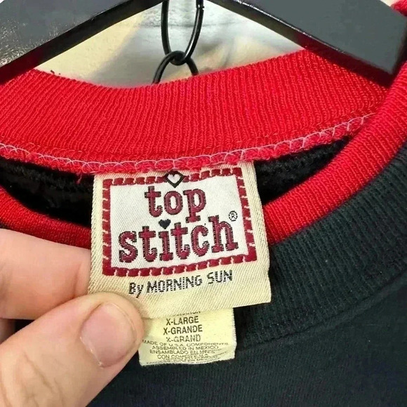 Vintage Top Stitch Red  Bird Crewneck Size XL - Picture 3 of 4